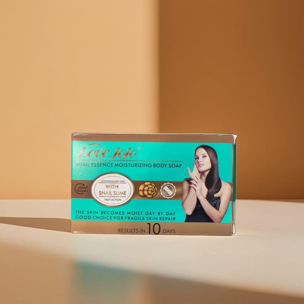 Moisturizing body soap with snail extract from Love Jojo 180g